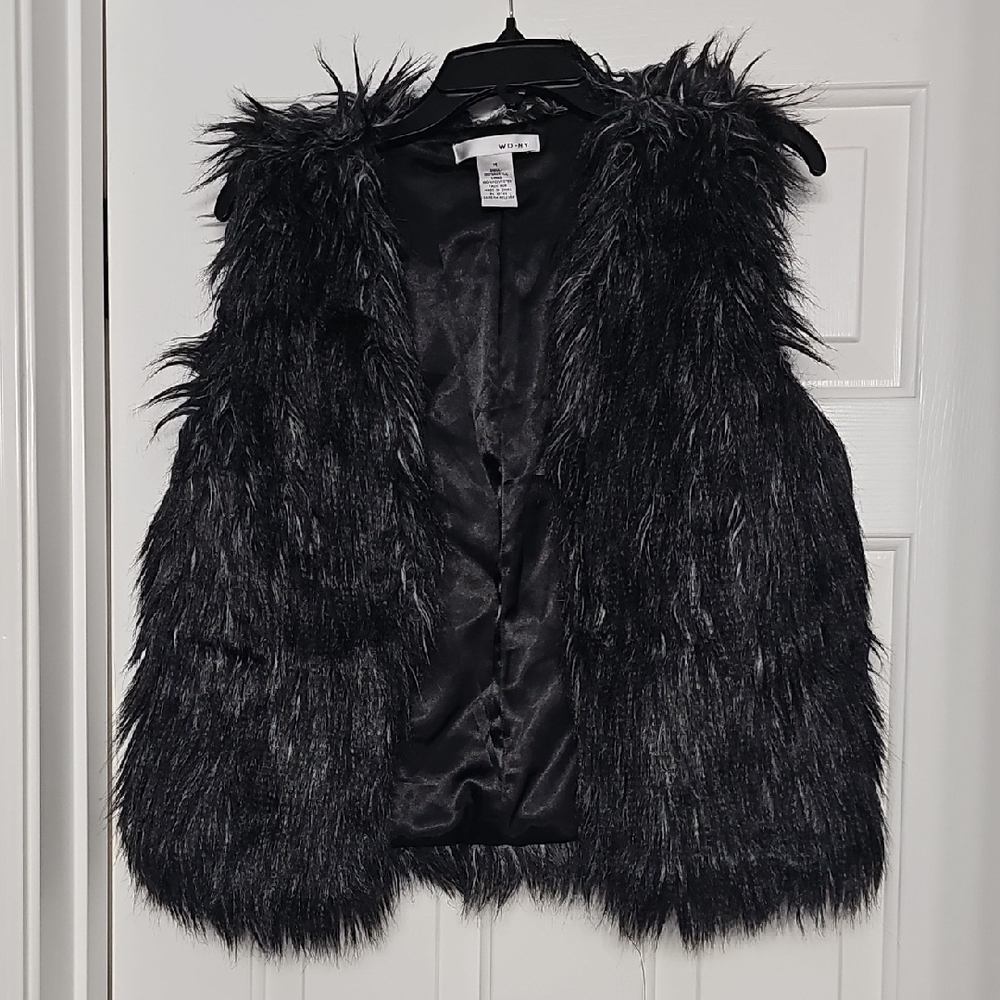 WD.NY Black Faux Fur Vest